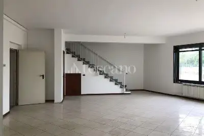 Capannone in affitto, VIA VARALLI, Codogno