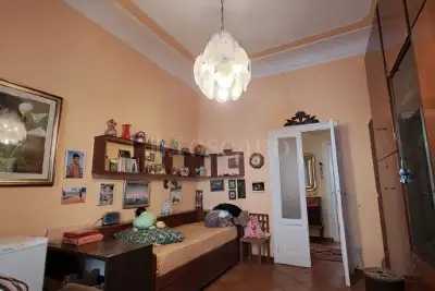 Casa in vendita, Via Paolo Giovio, Milano