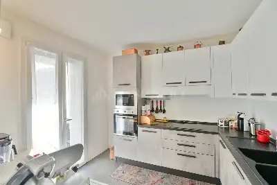 Casa in vendita, Viale Giulio Cesare, Como