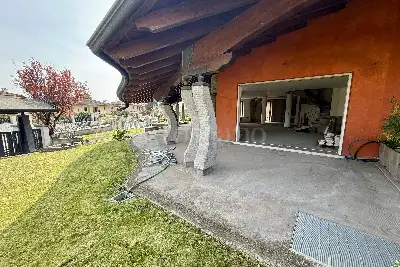 Villa Bifamiliare in vendita, Via Po, Ghedi