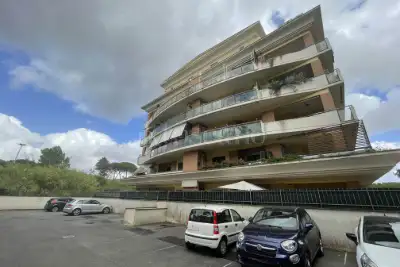 Casa in vendita, Via Federico Fellini, Pomezia