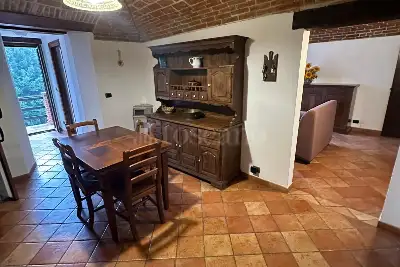 Casa Indipendente in vendita, Via Umberto I, Cremolino