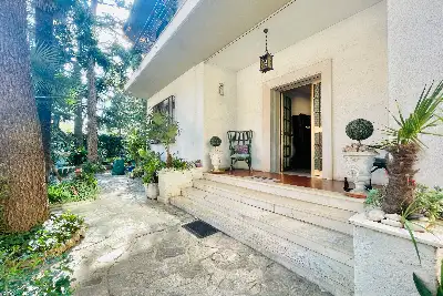 Villa in vendita, Via San Rocchino, Brescia