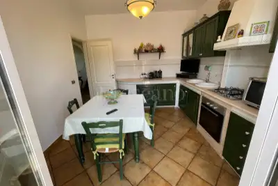Villa in vendita, Via Sambucia, Palermo