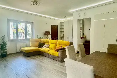 Villa Plurifamiliare in vendita, Via del Fosso dell'Acqua Mariana, Roma