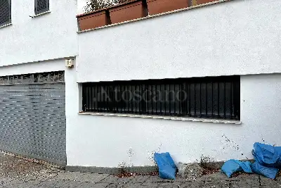 Magazzino in vendita, Via dei Polenta, Roma