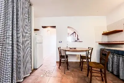 Casa Indipendente in vendita, via Umberto 11, Tula