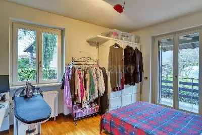 Villa in vendita, Via Luigi Pirandello, Besano