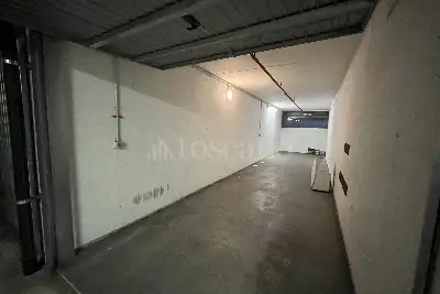 Box in affitto, Via Savona, Milano