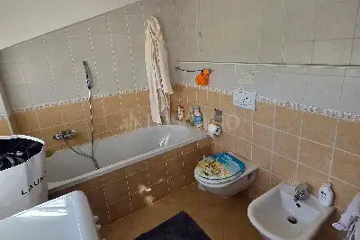 Villino a Schiera in vendita, Via A. Peracchia, Citta' Sant'Angelo