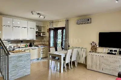 Villa Bifamiliare in vendita, Via Pian Paese, Mentana