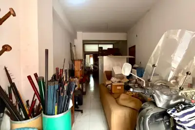 Negozio in vendita, Via Modestino del Gaizo, Avellino