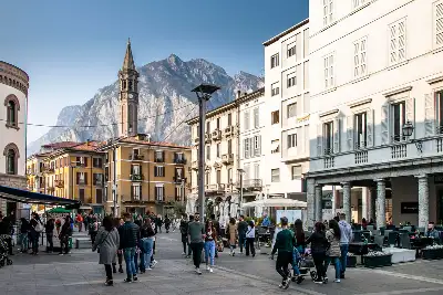 Attività Commerciale in vendita, Piazza XX Settembre, Lecco