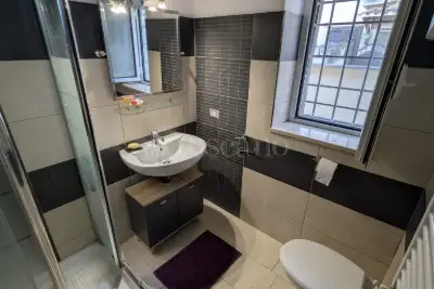 Casa Indipendente in vendita, Via Giulio Minervini, Roma