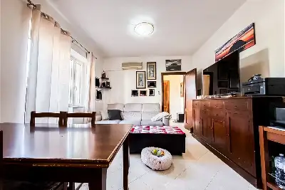 Palazzo in vendita, via Maroncelli 24 Olbia, Olbia