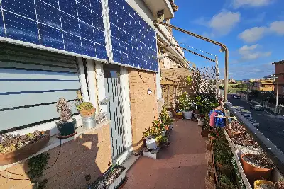 Casa in vendita, Via Svezia, Pomezia