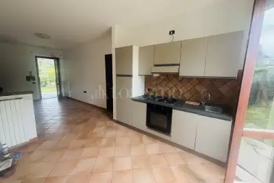 Casa in vendita, Via Trento, Gussago