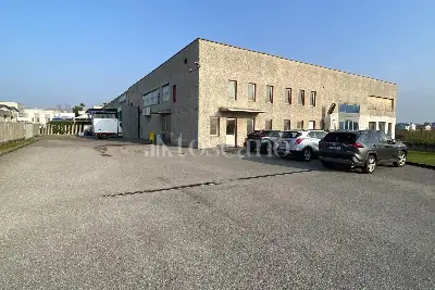 Capannone in vendita, Via Guido Rossa, Pandino