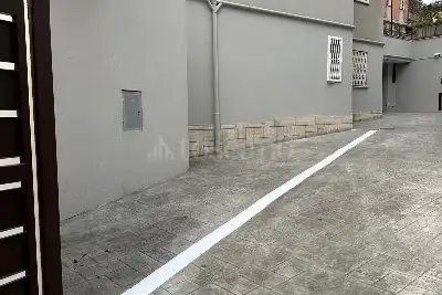 Box in vendita, Via delle Calasanziane, Roma