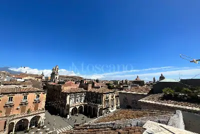 Casa in vendita, PIAZZA MAZZINI - VIA GARIBALDI 57 - 3 TERRAZZE, Catania