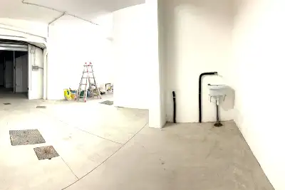 Box in vendita, Via delle Calasanziane, Roma