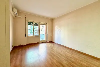 Casa in vendita, Via Tuscolana, Roma