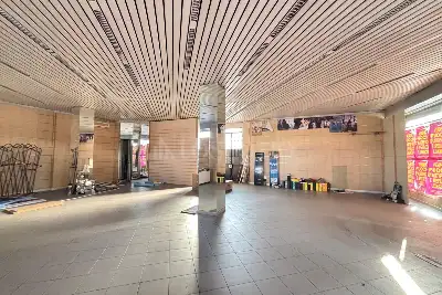 Negozio in vendita, Via Ginevrina Fossano, Cantù