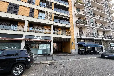 Box in affitto, Via Carlo Vittadini, Milano