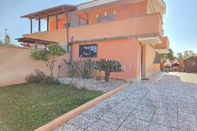 Villa Plurifamiliare in vendita, Via Giuseppe Dechelette, Roma