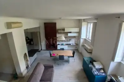 Casa in vendita, Via Polibio, Milano