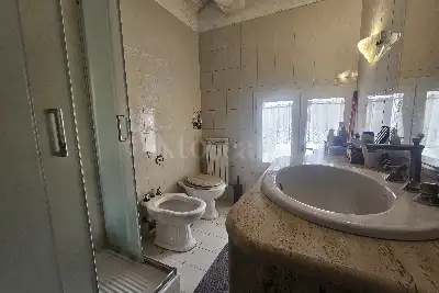 Villa Bifamiliare in vendita, Viale Silvana, Anzio