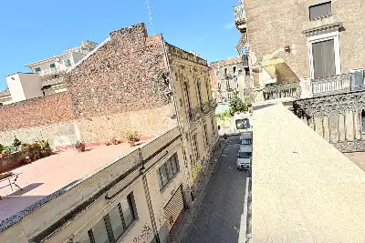 Casa in vendita, Via Umberto I, Catania