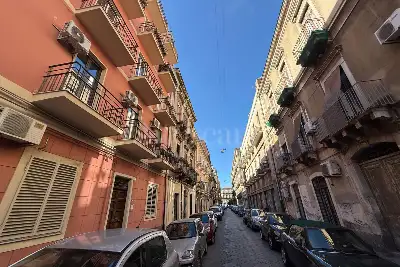 Casa in vendita, Via Camillo Finocchiaro Aprile, Catania