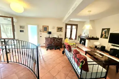 Casa in vendita, Via Trento, Nave