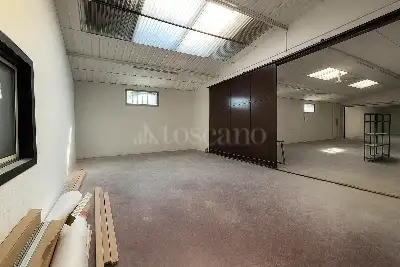 Capannone in vendita, Via Lippi, Monza