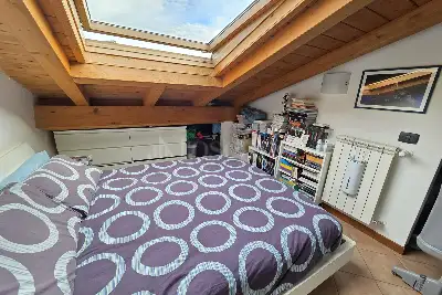 Villino a Schiera in vendita, Via Azzanello , Roma