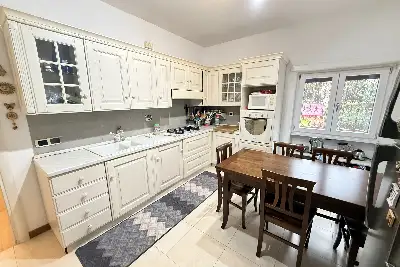 Casa in vendita, Largo Guglielmo La Pegna, Roma