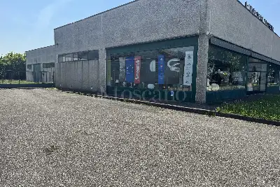 Negozio in affitto, Via Codognino, Cornegliano Laudense