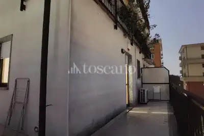 Casa in vendita, Via Angelo Inganni, Milano