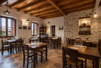 Attività Commerciale in vendita, Via Leonardo Da Vinci, Pieve Fissiraga