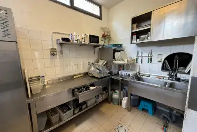 Attività Commerciale in vendita, Via del Ponte alle Mosse, Firenze