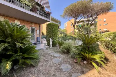 Casa in vendita, Via Euripide, Roma