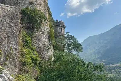 Palazzo in vendita, Via Pianillo, Balsorano