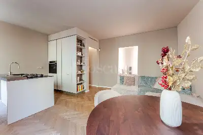 Casa in vendita, Via San Calocero, Milano