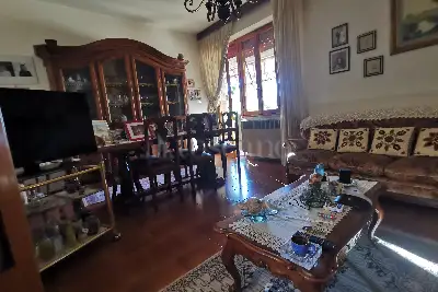 Casa in vendita, Via Aldobrandino da Siena, Siena