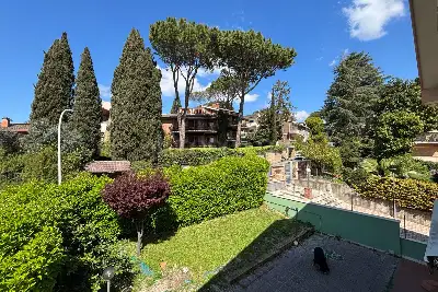 Casa in vendita, Via Edgardo Negri, Roma