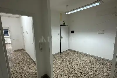 Casa in vendita, Via Lucarelli, Bari