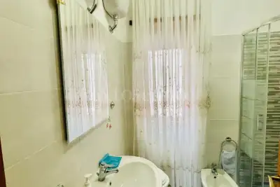 Casa in vendita, Via Siro Corti, Roma