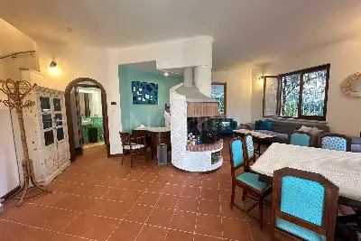 Villa Plurifamiliare in affitto, Via Nervi, Fiumicino