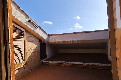 Casa in vendita, Via Bonaguida Lucari, Siena